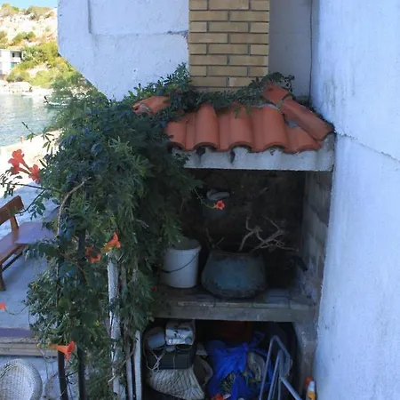 By The Sea Zaklopatica, - 8325 Apartment Lastovo